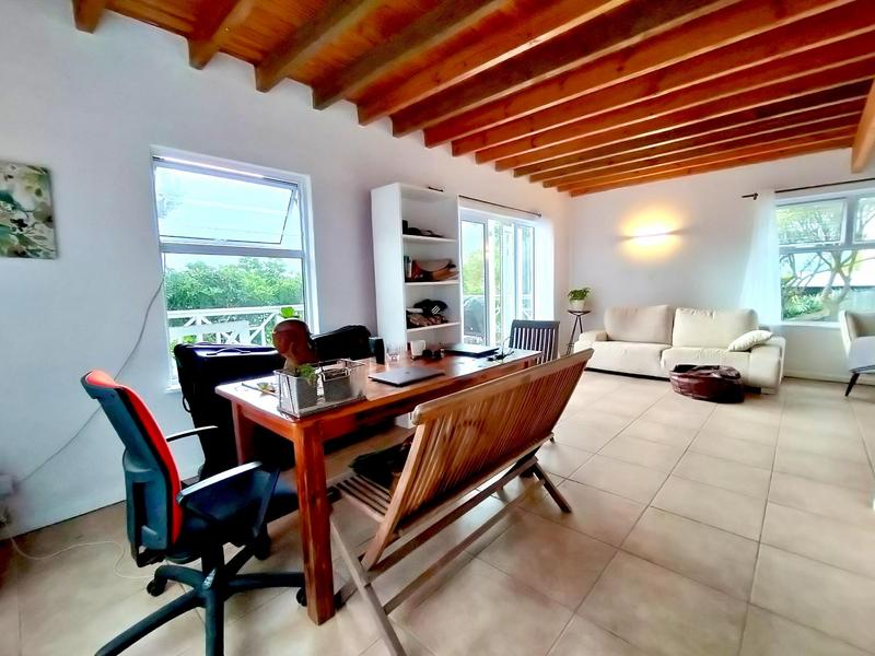 1 Bedroom Property for Sale in Hout Bay Western Cape